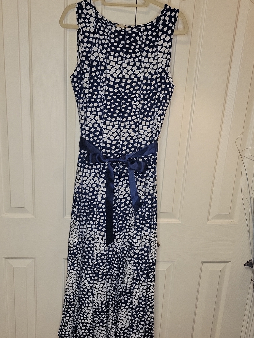 Haani Navy and White Printed Sleeveless Maxi Dress with Sash